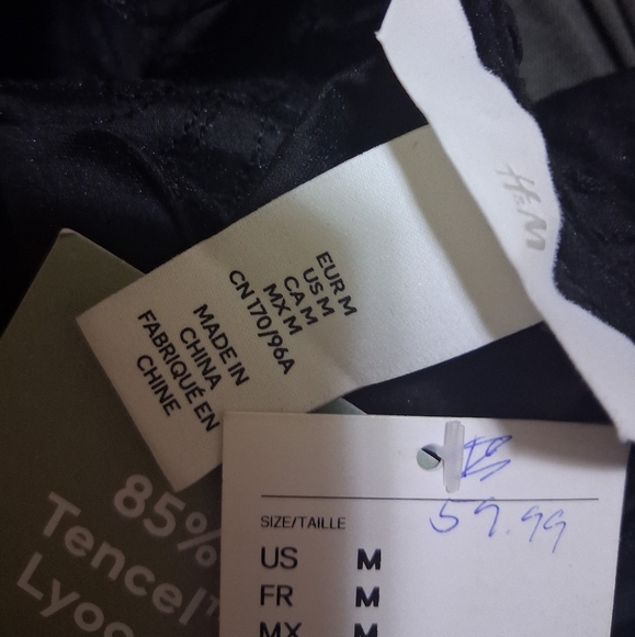 H&M Black Floral Print Dress/Long Blouse - Picture 3 of 4